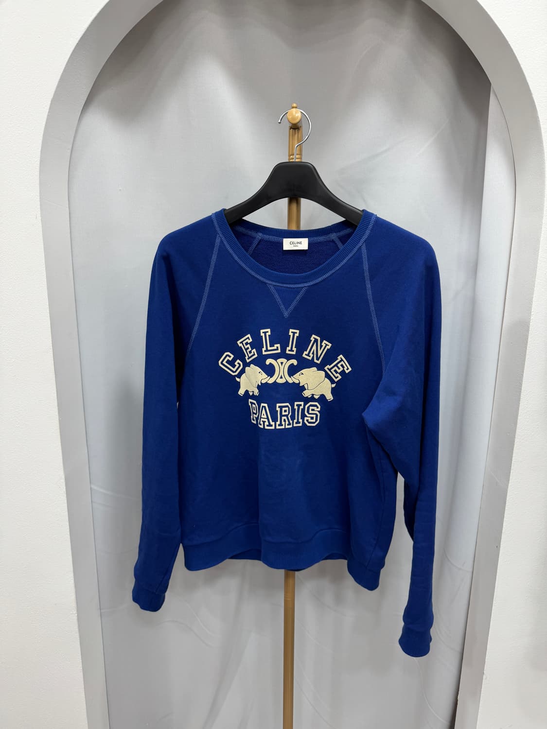 셀린느 맨투맨 L  상품이미지1