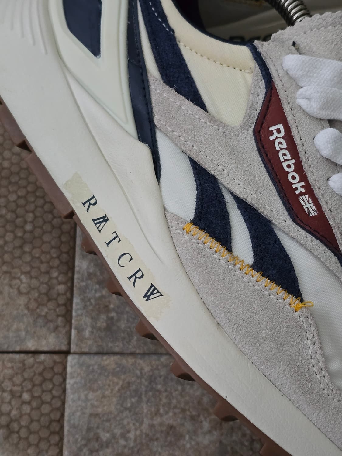 (240)리복 로맨틱크라운 클래식 레거시 초크 상품이미지8