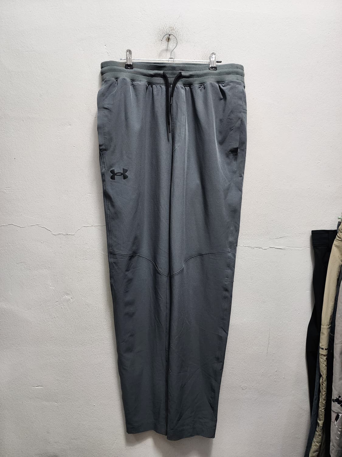 언더아머 밴딩 우븐 기능성 팬츠 XXL 상품이미지1