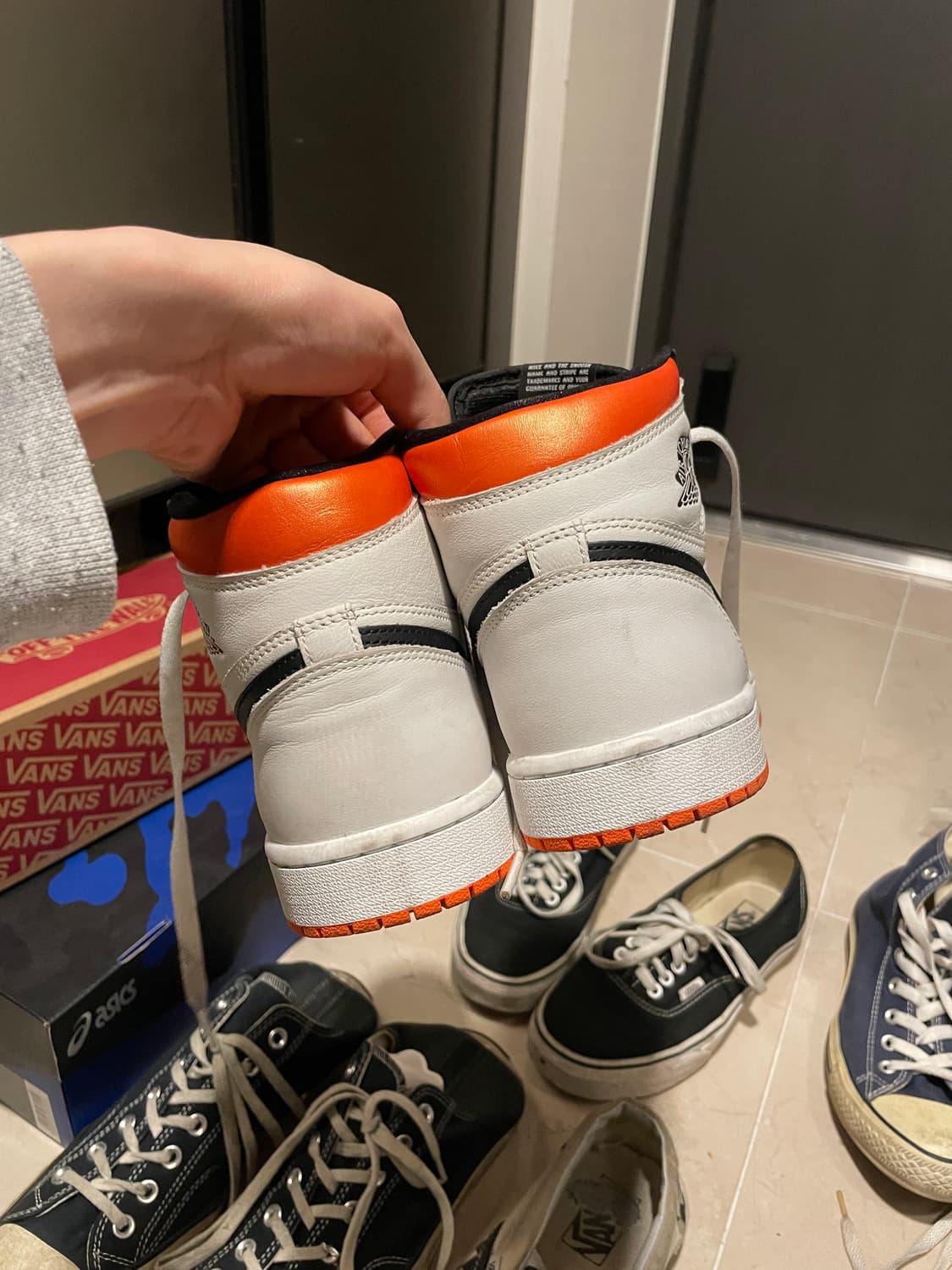 조던1 하이 일렉트로 오렌지 상품이미지3