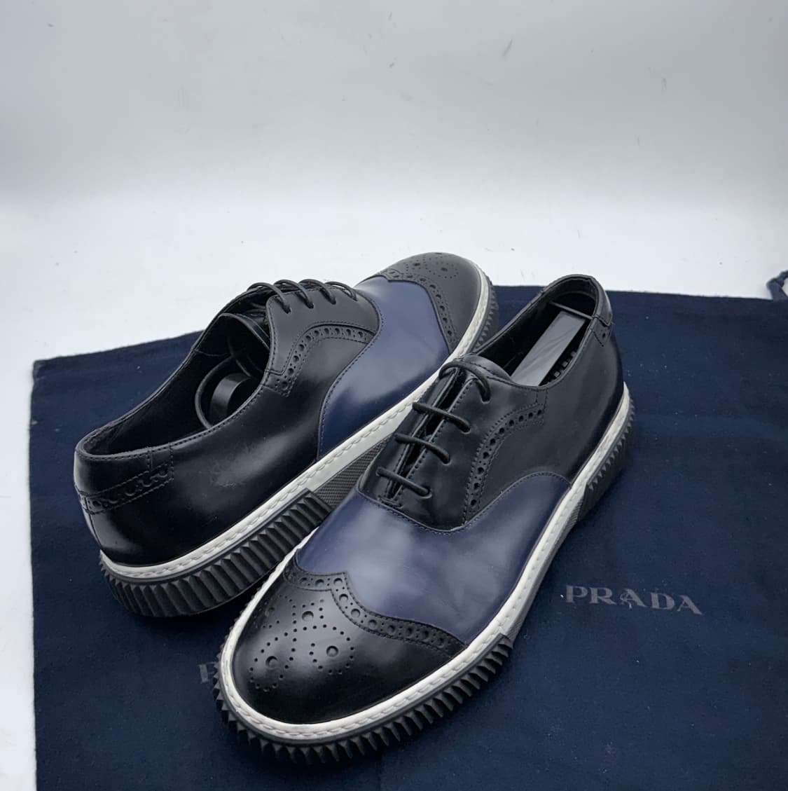 정품)프라다 255/260 상품이미지6