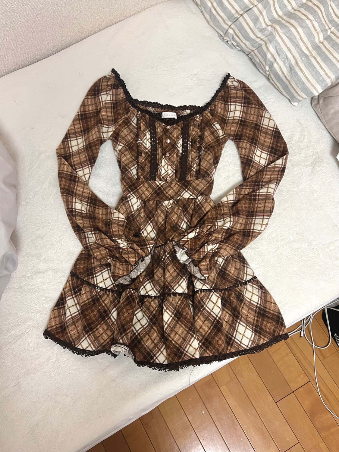 ((급처)) LIZLISA 리즈리사 초코 체크 프릴 튜닉 원피스 상품이미지1