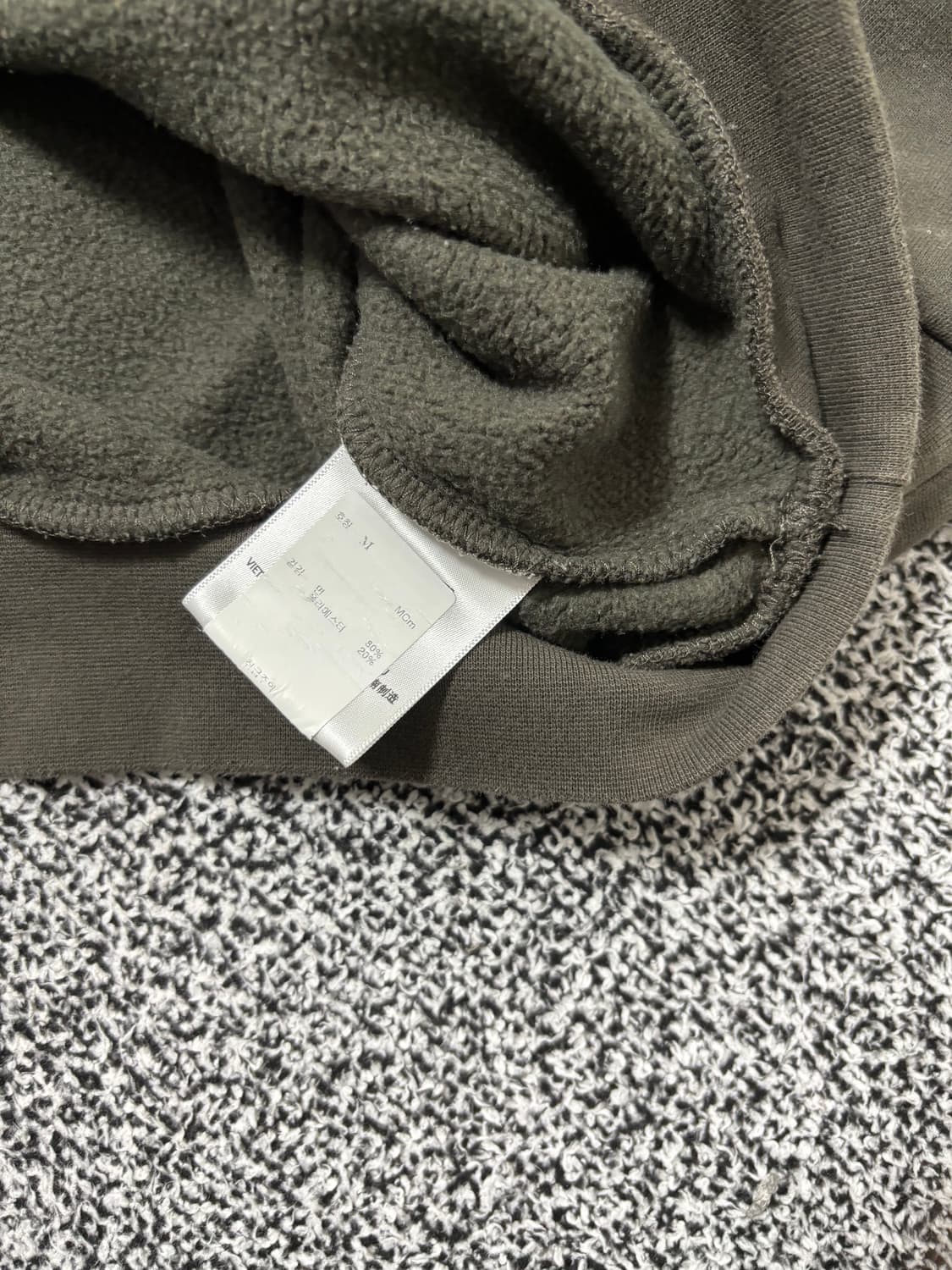 빈티지9. 피어오브갓 에센셜 맨투맨 스웻셔츠 카라 긴팔티 상품이미지4