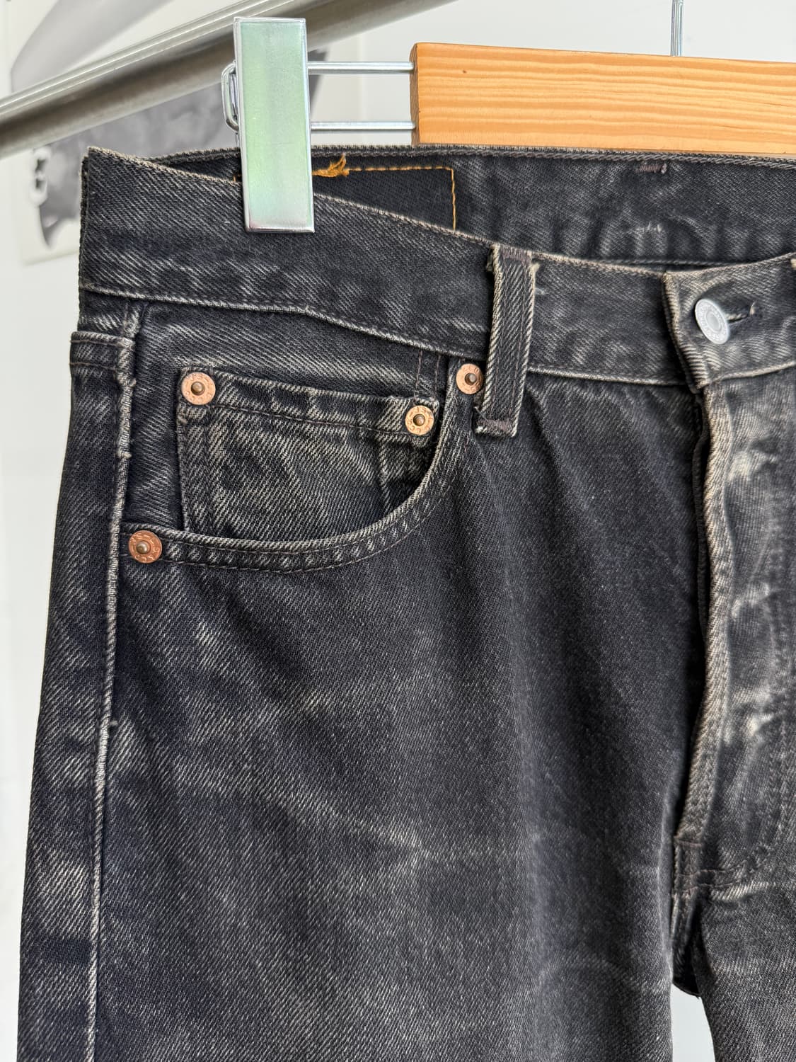 90's LEVIS 501 (Made in USA) 흑청 데님 팬츠  상품이미지3
