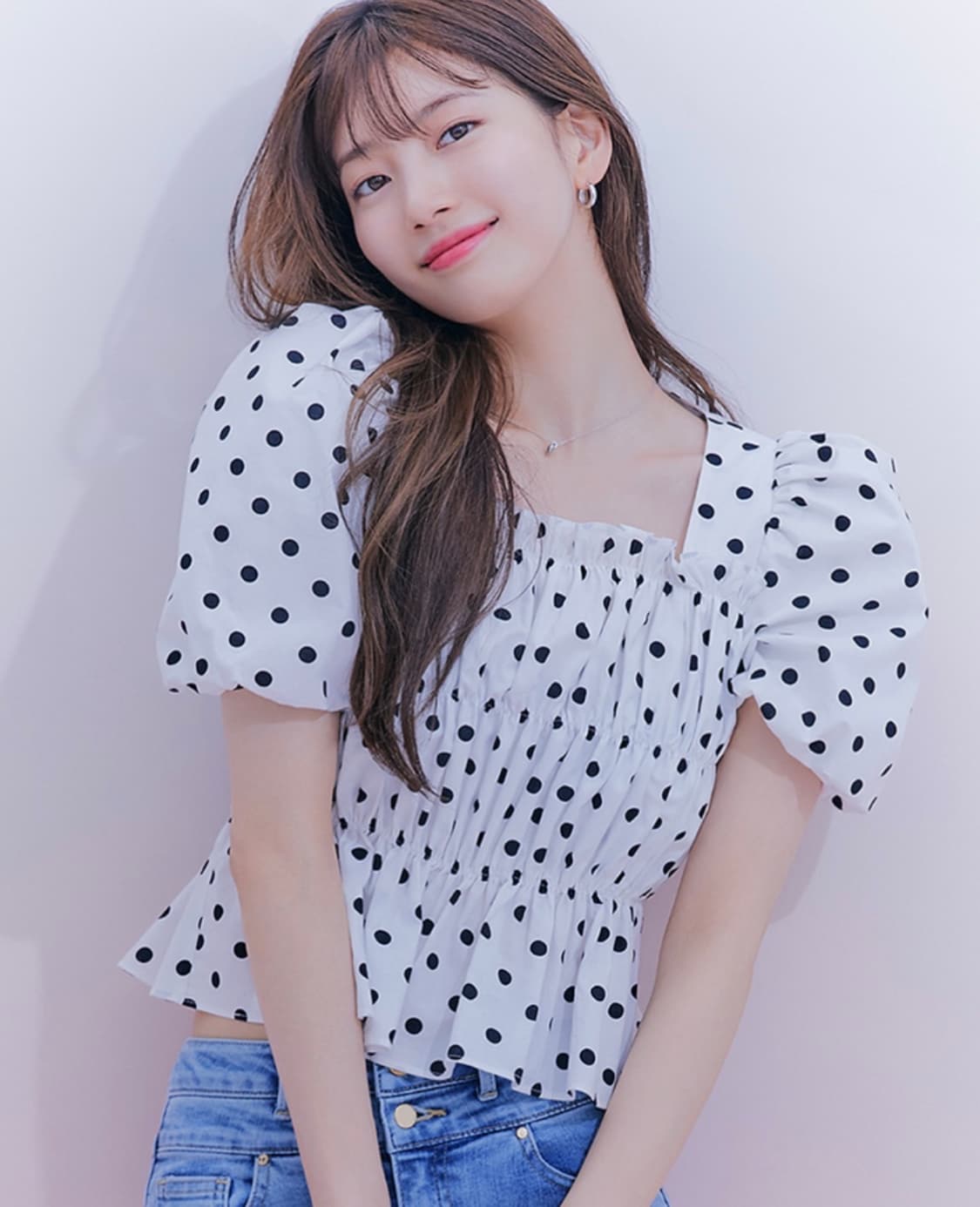 게스 스퀘어넥 셔링 도트 블라우스 (XS/수지블라우스) 상품이미지1