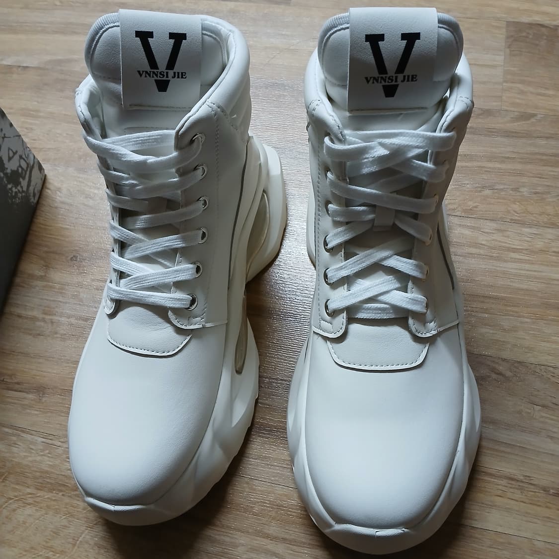 미사용 와이드팬츠랑 잘어울림 에어 하이탑 신발 키높이 운동화 상품이미지5