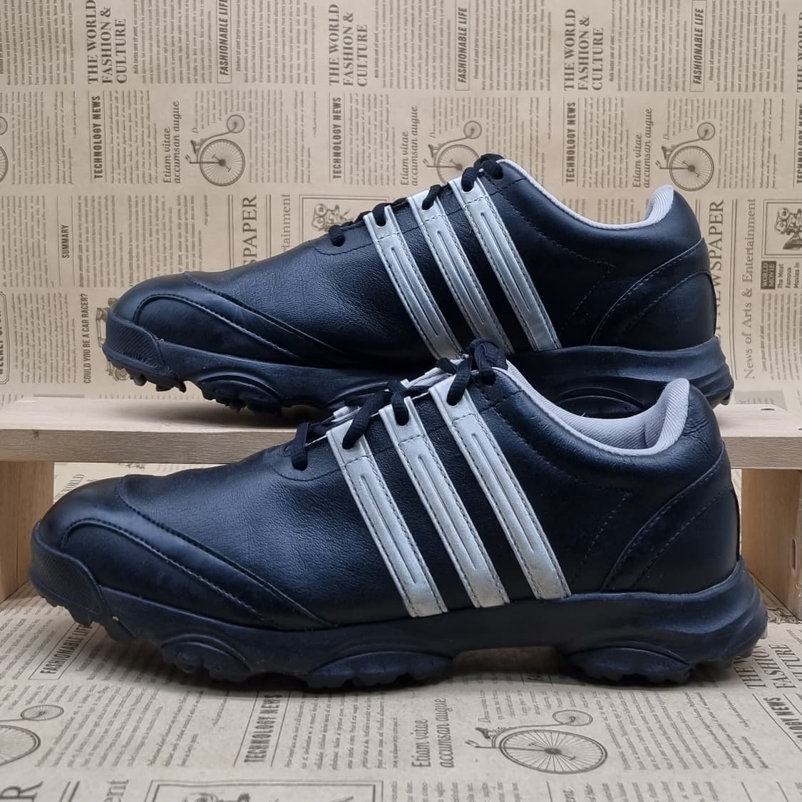 아디다스 투어 남성골프화265 상품이미지1