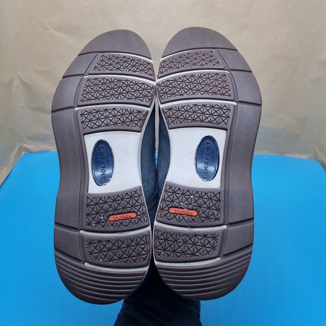 락포트 토탈모션 시티 스니커즈 실사이즈260 상품이미지3