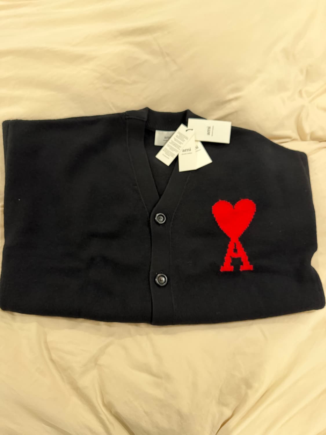 [XL] Ami 아미 빅하트 로고 가디건 블랙 새제품 상품이미지1