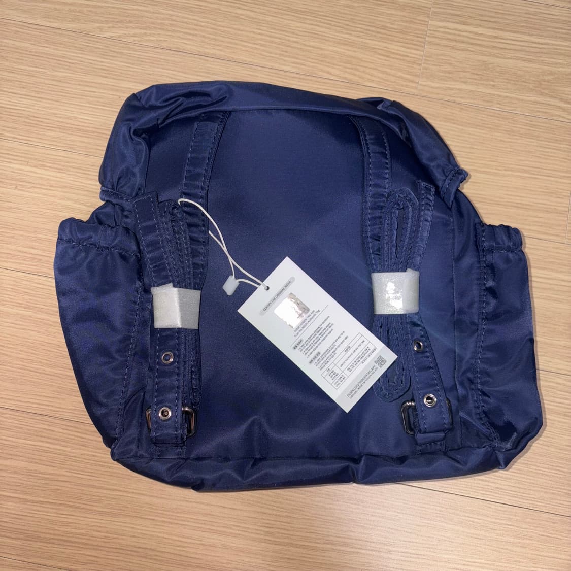 택달린 새상품) 니히 나일론 백팩 네이비 상품이미지4
