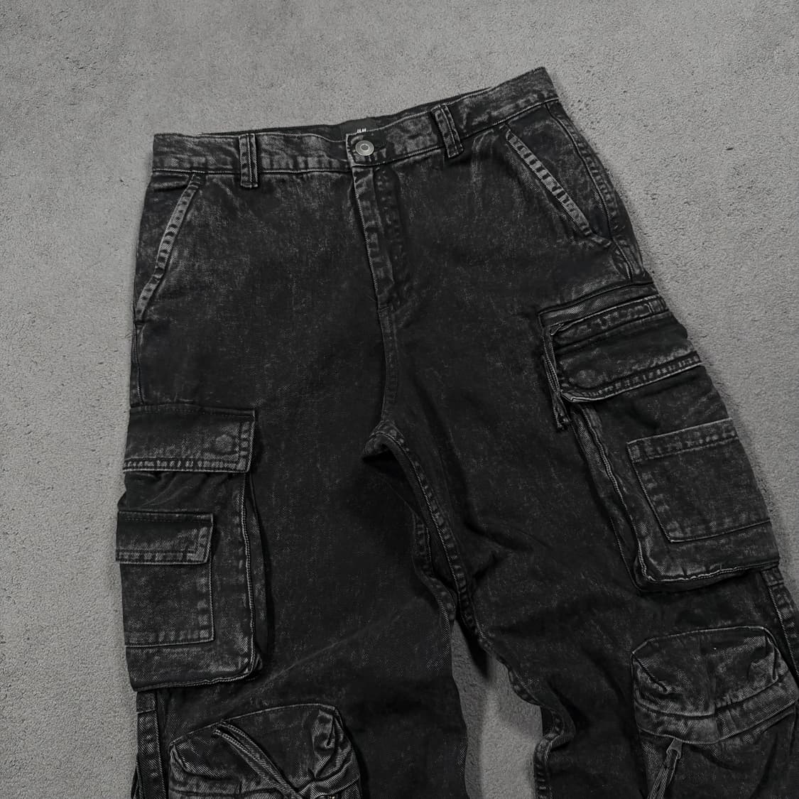 H&M 루즈핏 멀티포켓 카고 데님 팬츠 상품이미지2