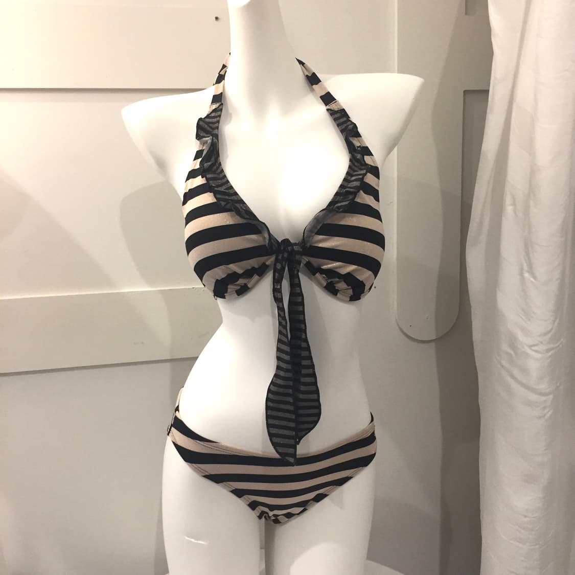 Speedo 스피도 오네갸루 커피 스트라이프 프릴 비키니 상품이미지2