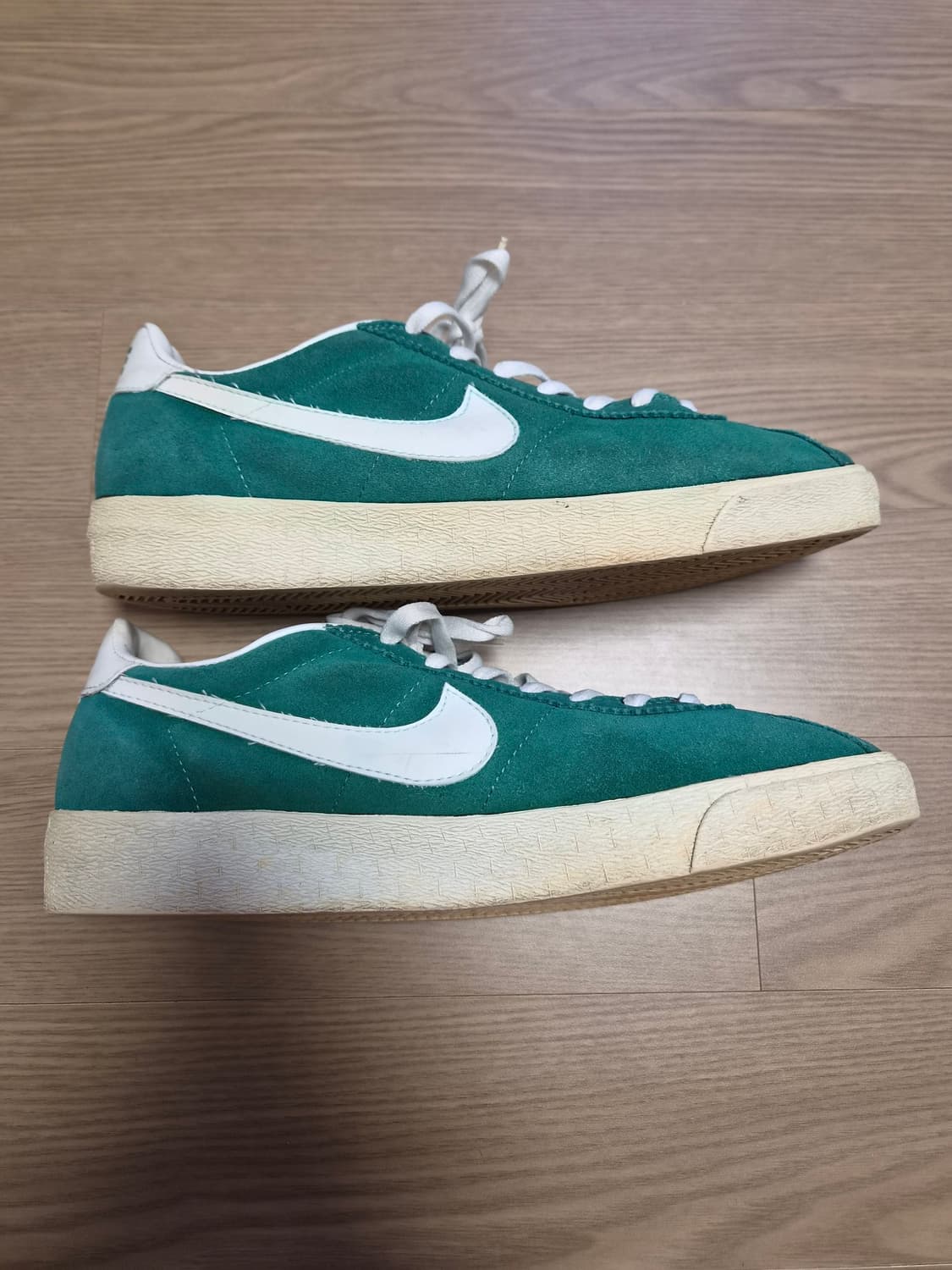 나이키 90's 빈티지 브루인 스웨이드 그린 270 상품이미지3
