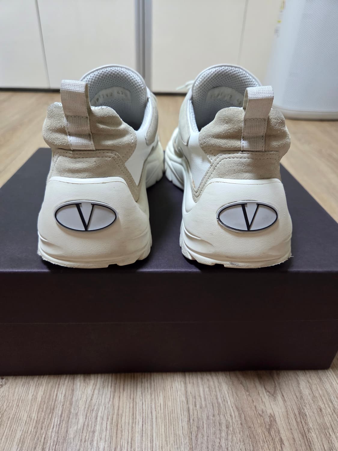 발렌티노 검보이 스니커즈 상품이미지3