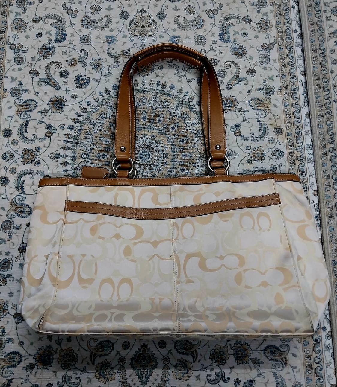 코치 시그니처 숄더백 아이보리 상품이미지2