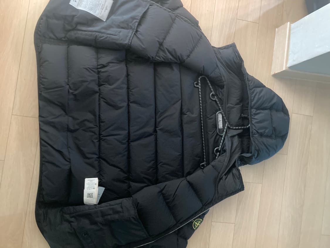 23FW 스톤아일랜드 심리스터널 상품이미지3