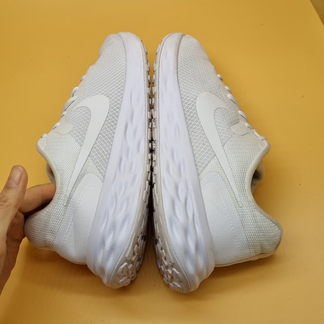 나이키 레볼루션6 남성운동화275  상품이미지5