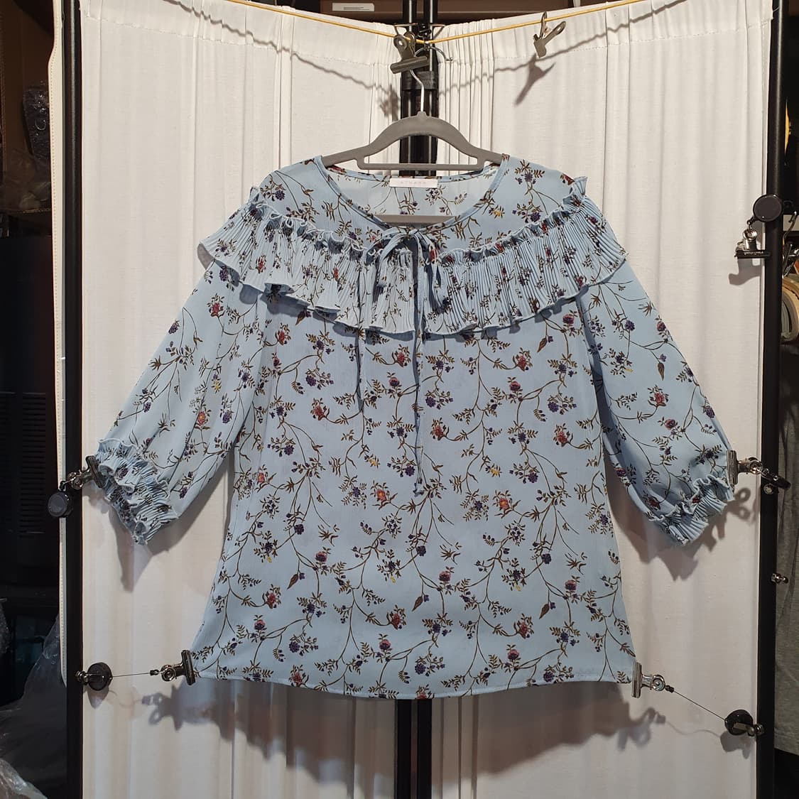ATMARK 하늘색 플로럴 쉬폰 블라우스 100사이즈입니다  250859 상품이미지1