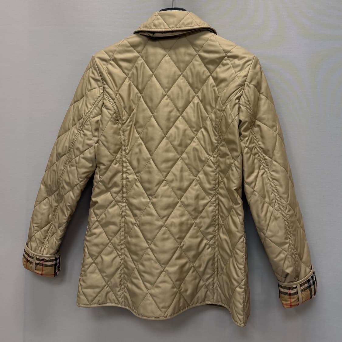 버버리 페르넬리 퀼팅 자켓 ( 55 ) 상품이미지6