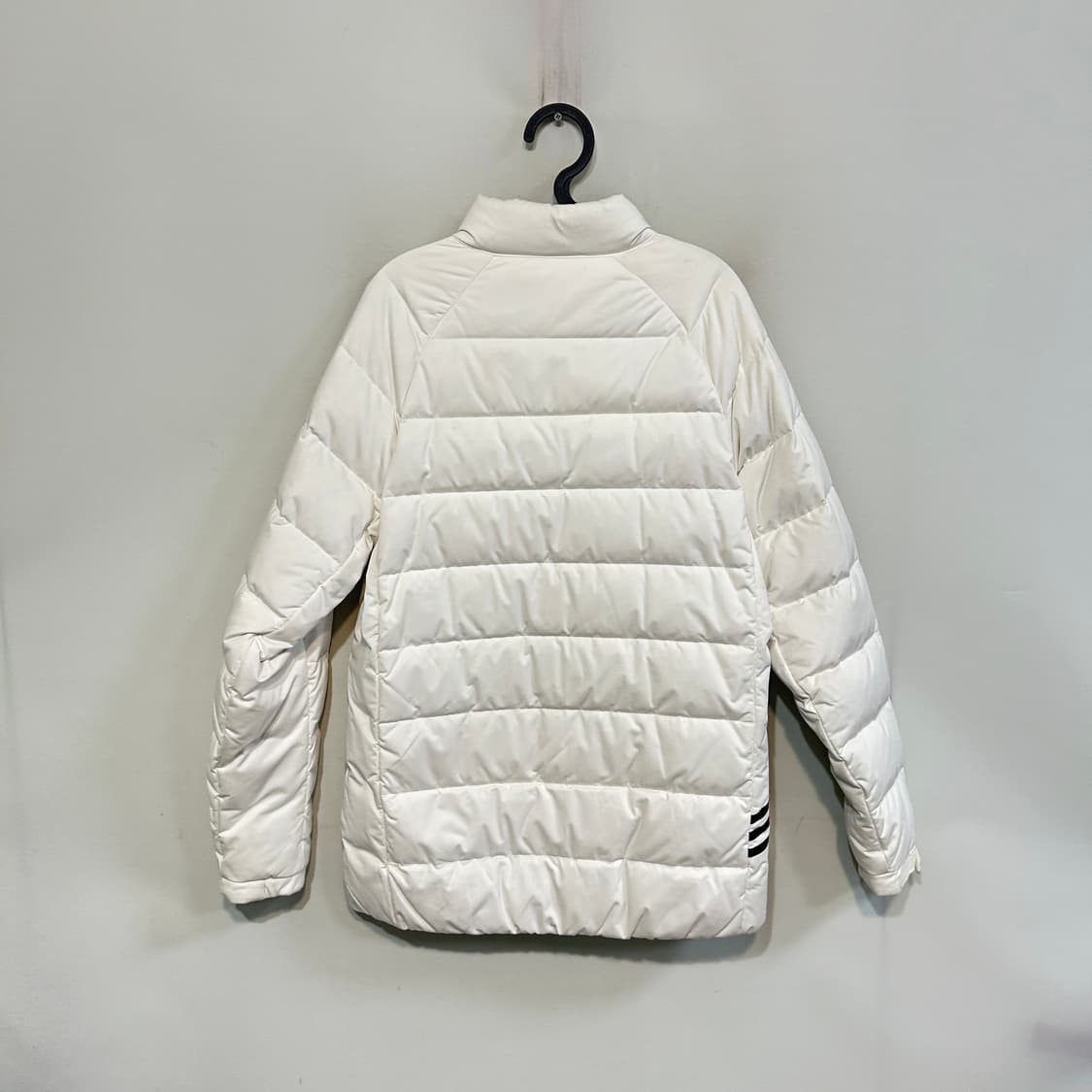 아디다스 남성 거위털 경량패딩 100 상품이미지3