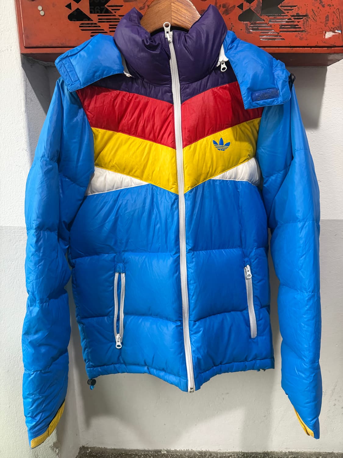 아디다스 패딩 상품이미지1