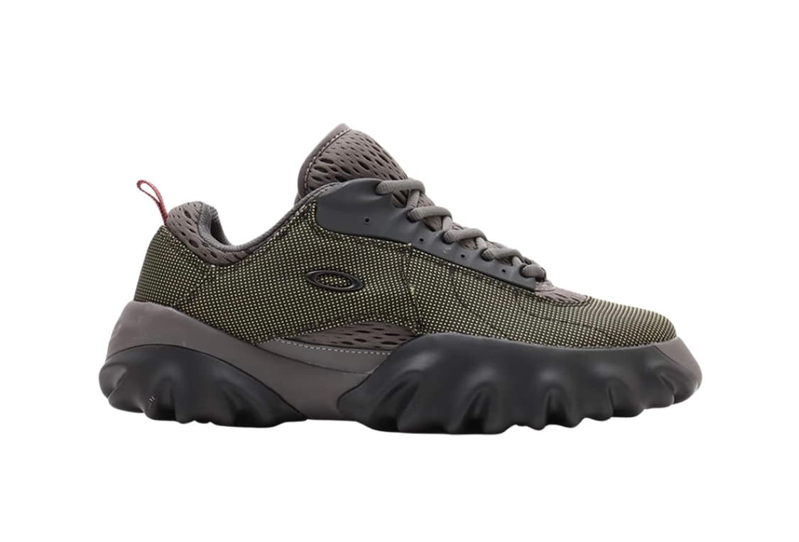 오클리 팩토리 팀 스웨이드 찹 쏘우 그래파이트 그린 상품이미지2