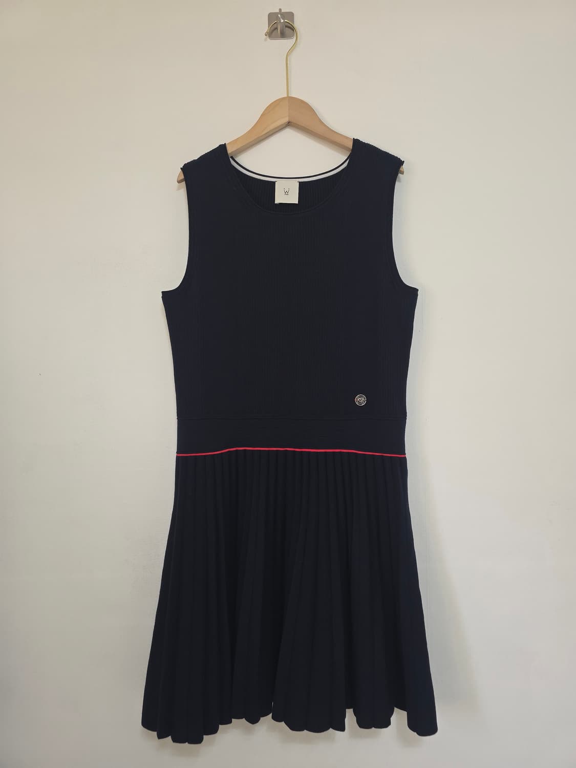 오즈세컨 O’2nd 네이비 플리츠 원피스 (55) 상품이미지1