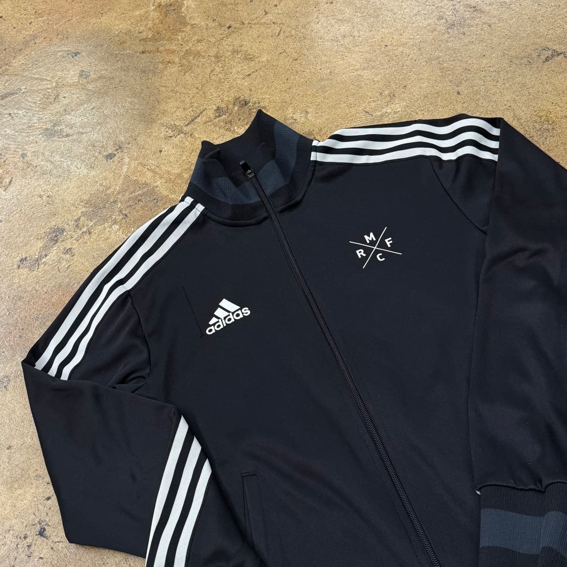 [정품/95] 아디다스 레알마드리드 블랙 져지 트랙탑 b18 상품이미지1