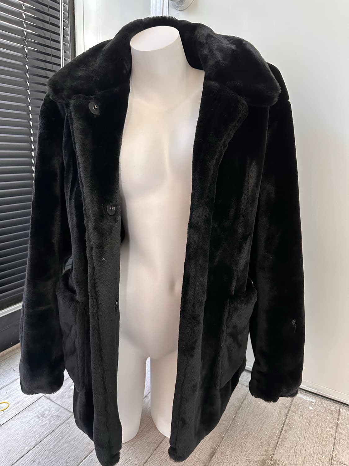 ROKET x LUNCH fake fur jacket 상품이미지4