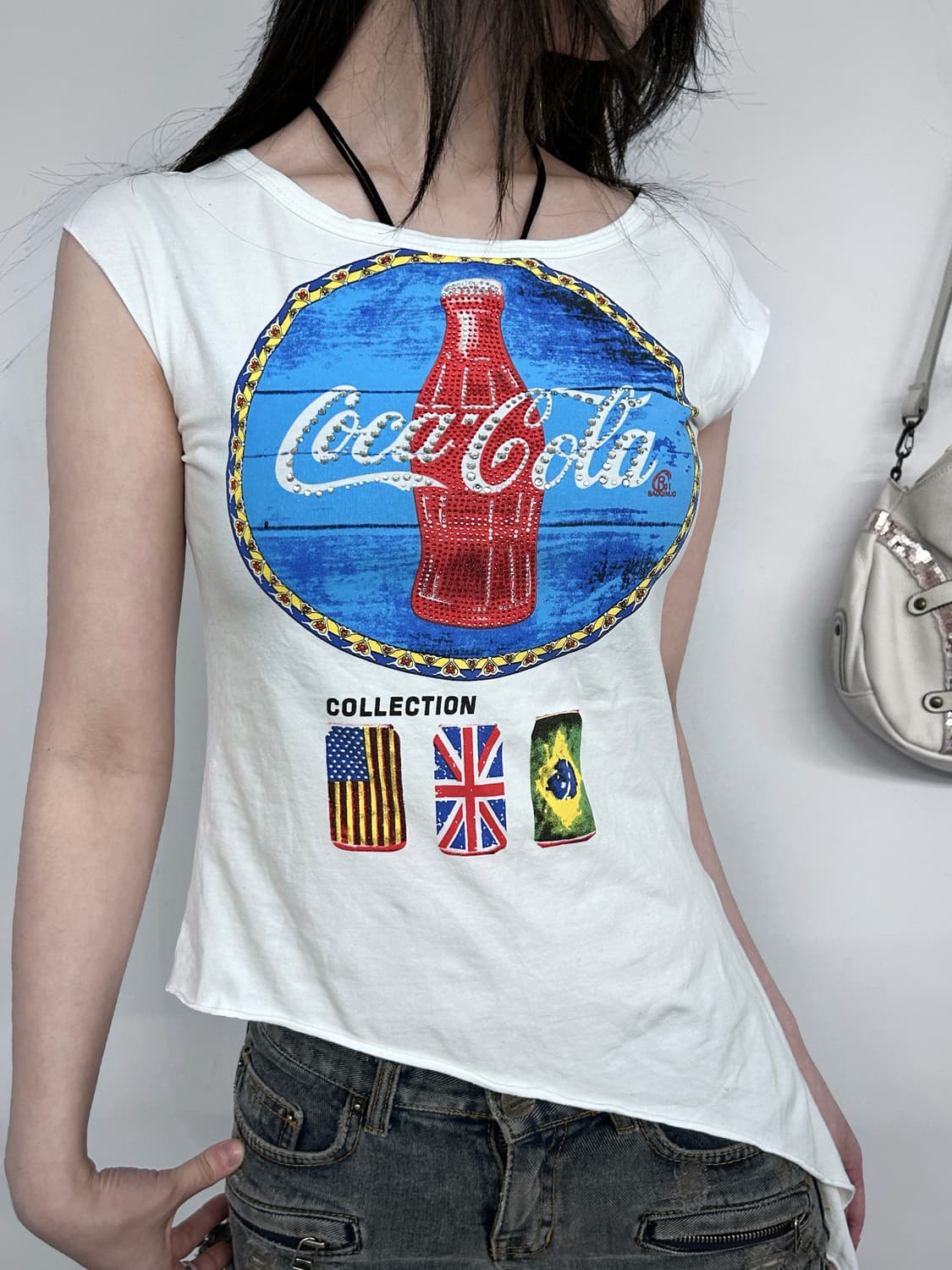 Coca Cola Asymmetric Graphic Top 상품이미지3