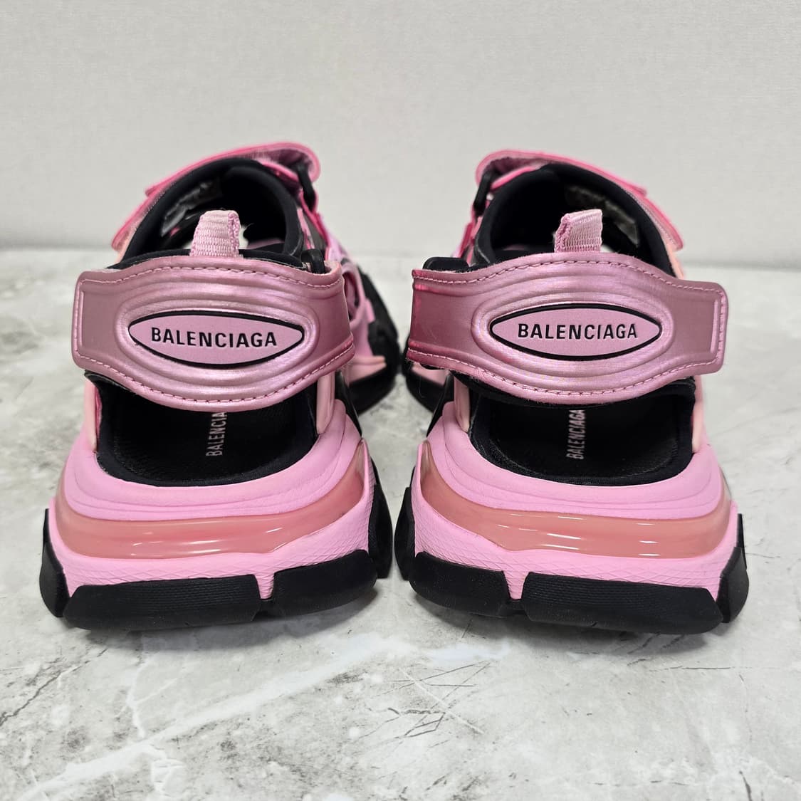 발렌시아가 트랙 샌들 핑크 35사이즈 225 230 판매 상품이미지5