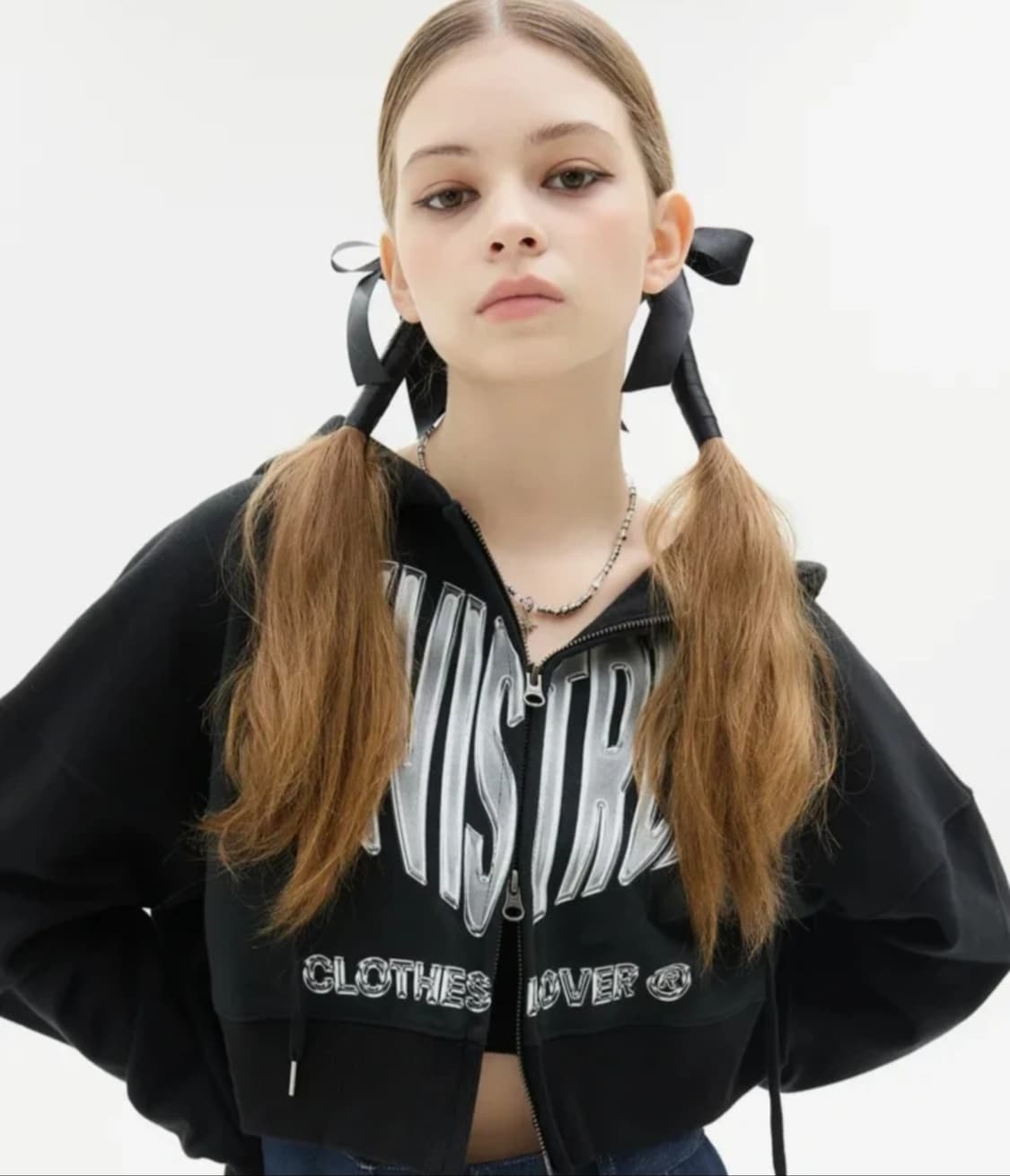 러브이즈트루 투웨이 크롭후드집업 블랙 2.7 상품이미지1