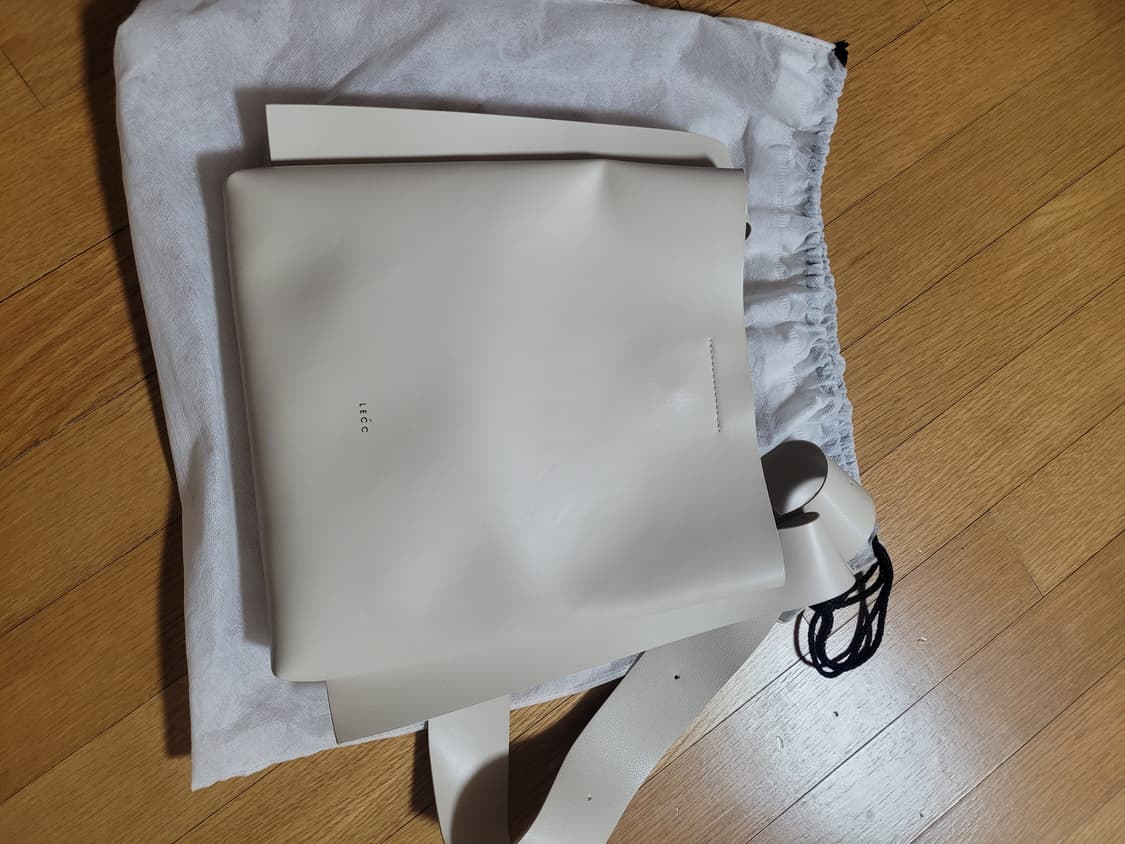 레크프로젝트 크로스 숄더백 상품이미지1