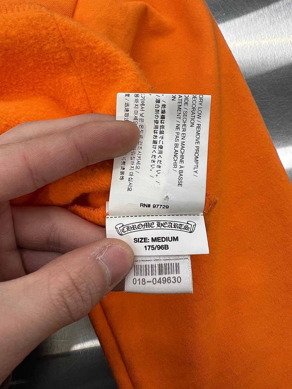 크롬하츠 x 오프화이트 18fw 네온 오렌지 후디 상품이미지9