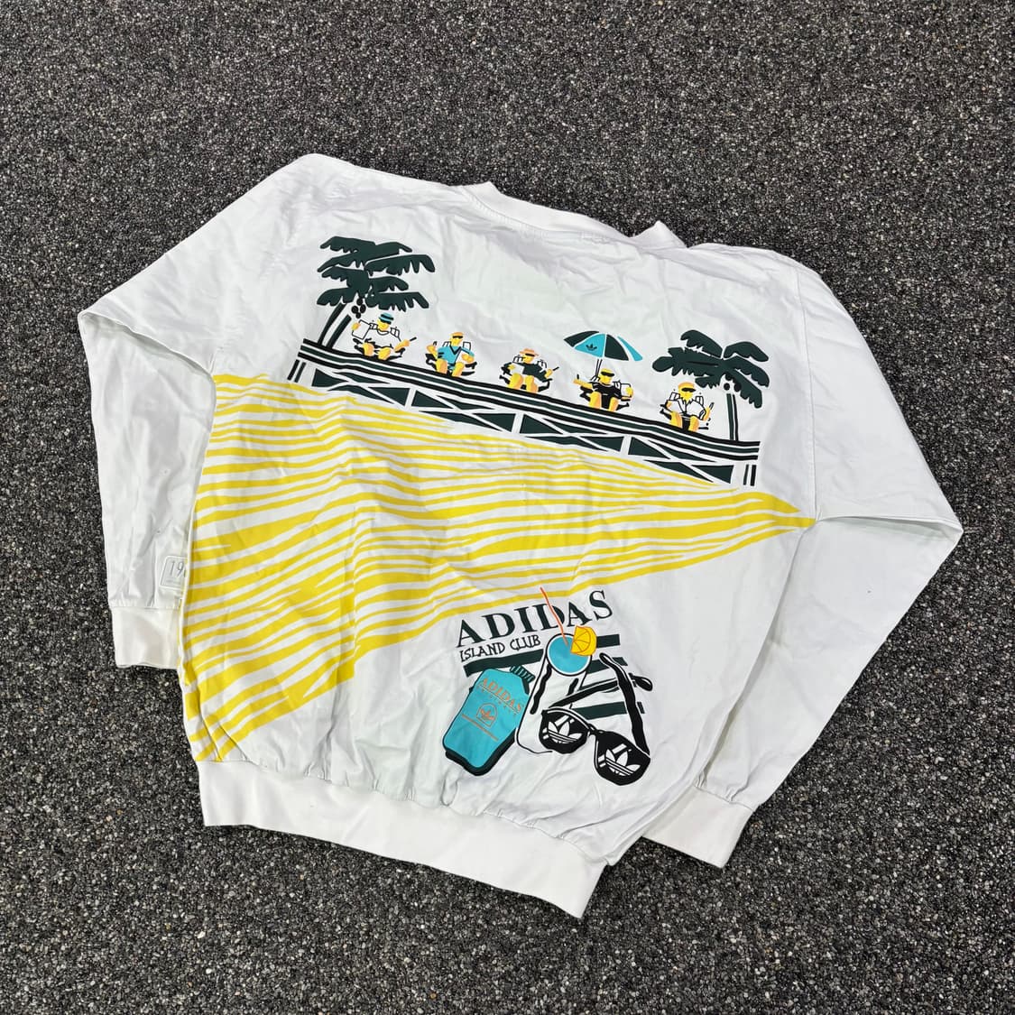아디다스 아일랜드 클럽 빅로고 맨투맨 상품이미지3
