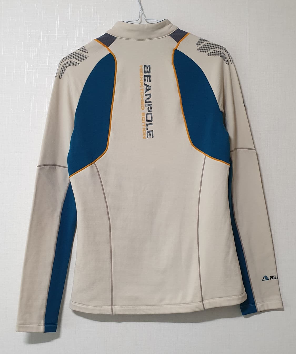 빈폴 아웃도어 여성 반집업 긴팔티 95사이즈 상품이미지2