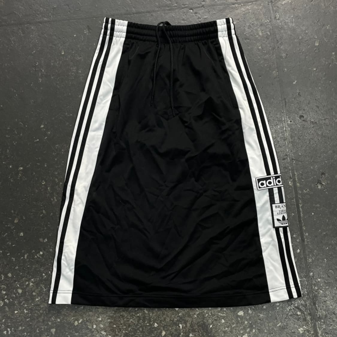 95 아디다스 아디브레이크 스커트  상품이미지1