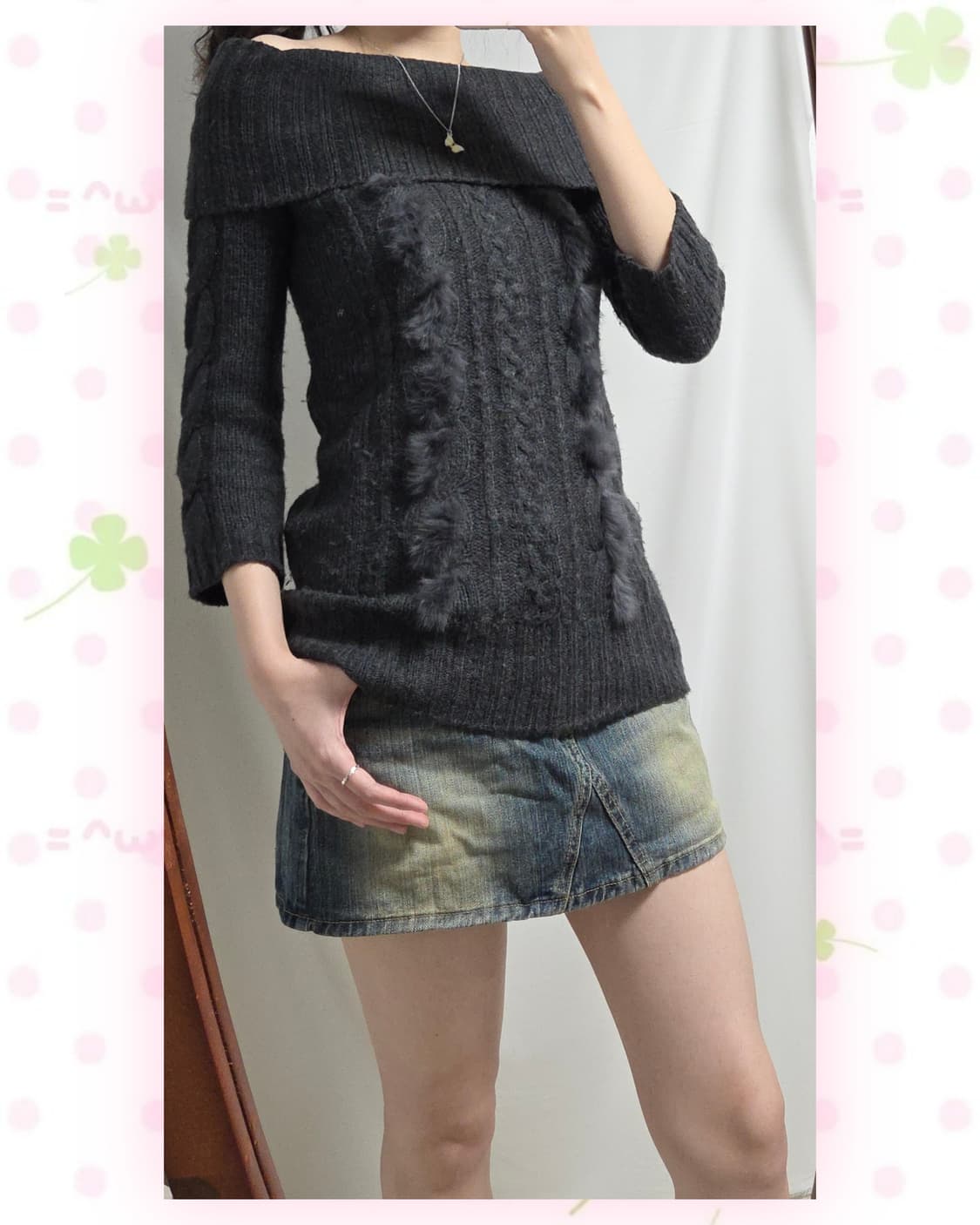 PINKY&DIANNE 챠콜 오프숄더 니트 상품이미지3