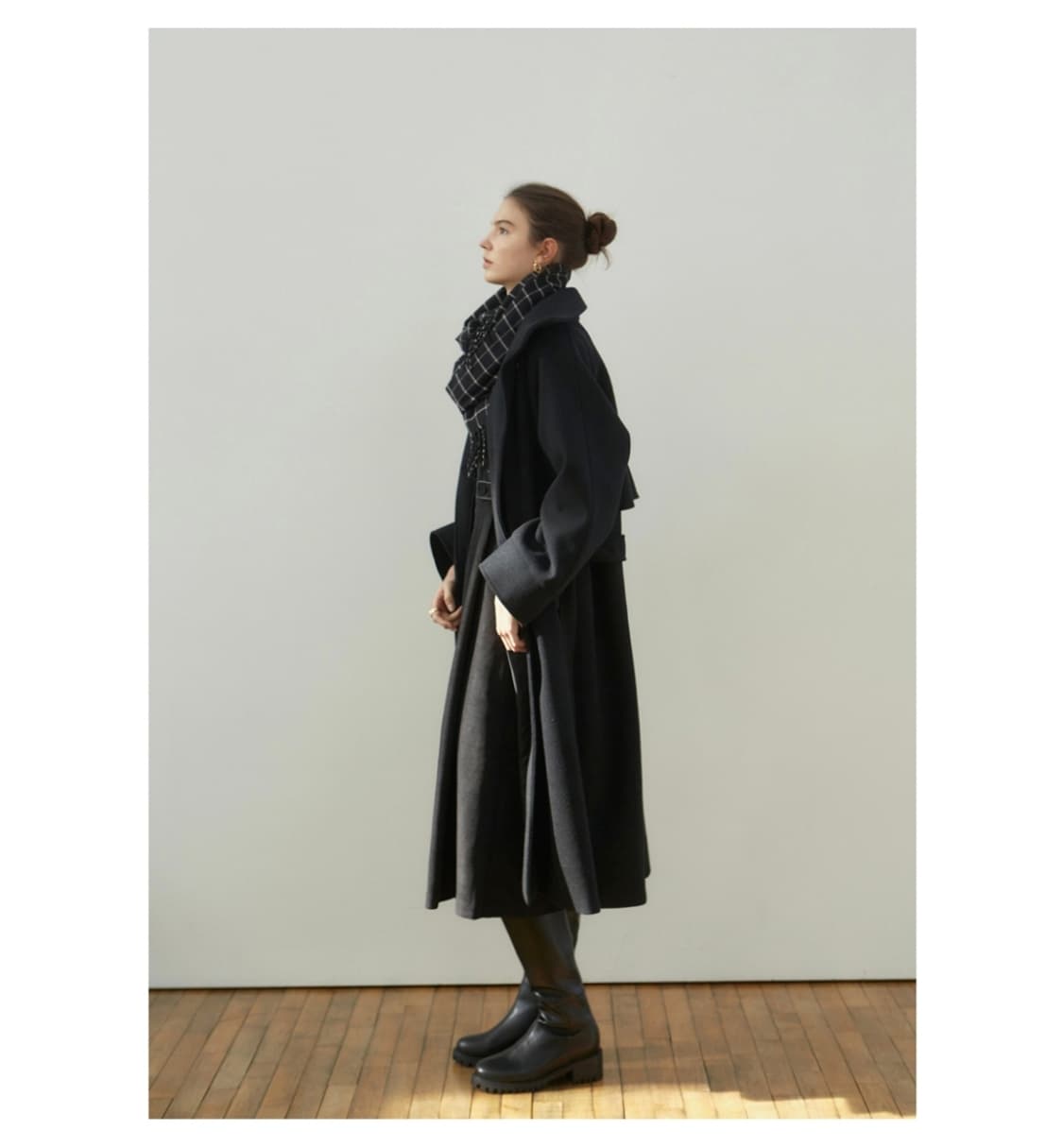 닉앤니콜 블랙 루즈핏 벨트코트 상품이미지4