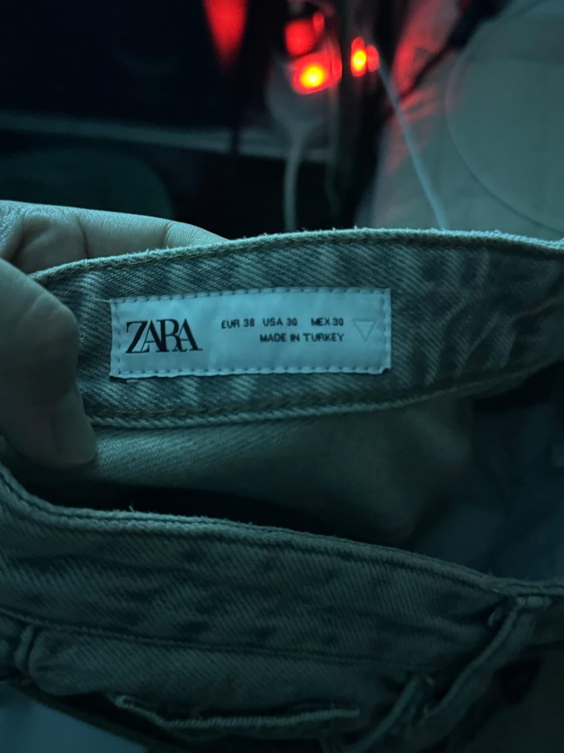 자라 버뮤다 데님 팬츠 상품이미지4