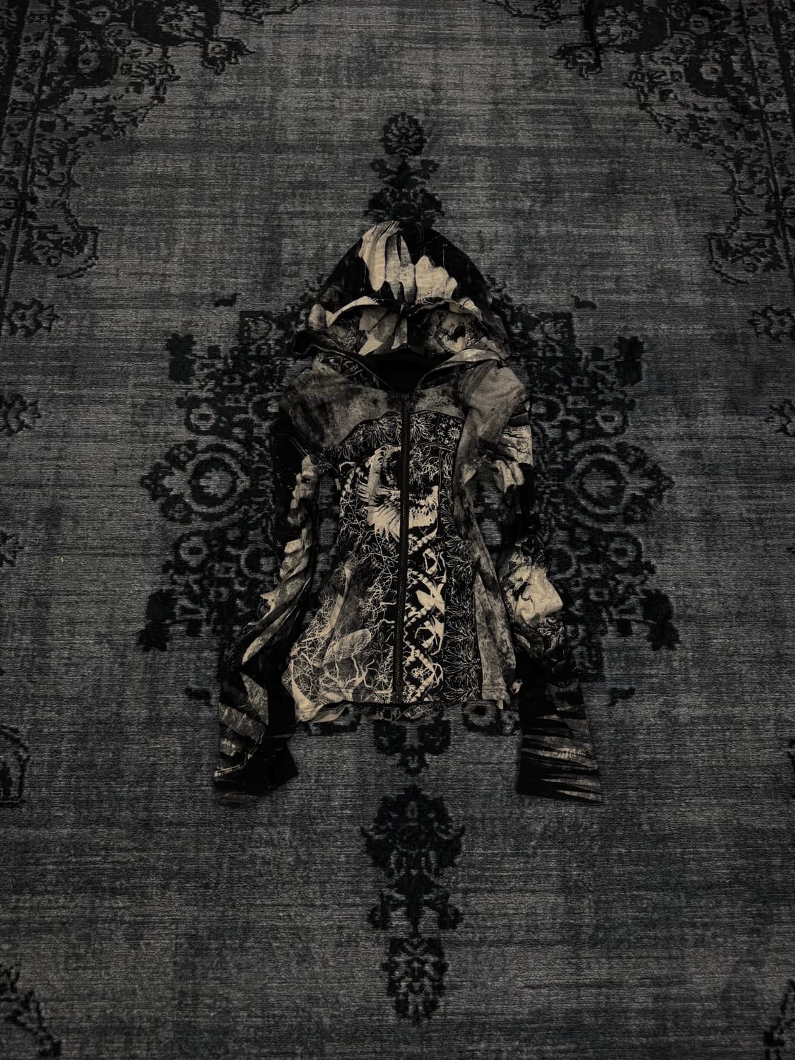 No id 00s archive dark gothic full print 상품이미지1