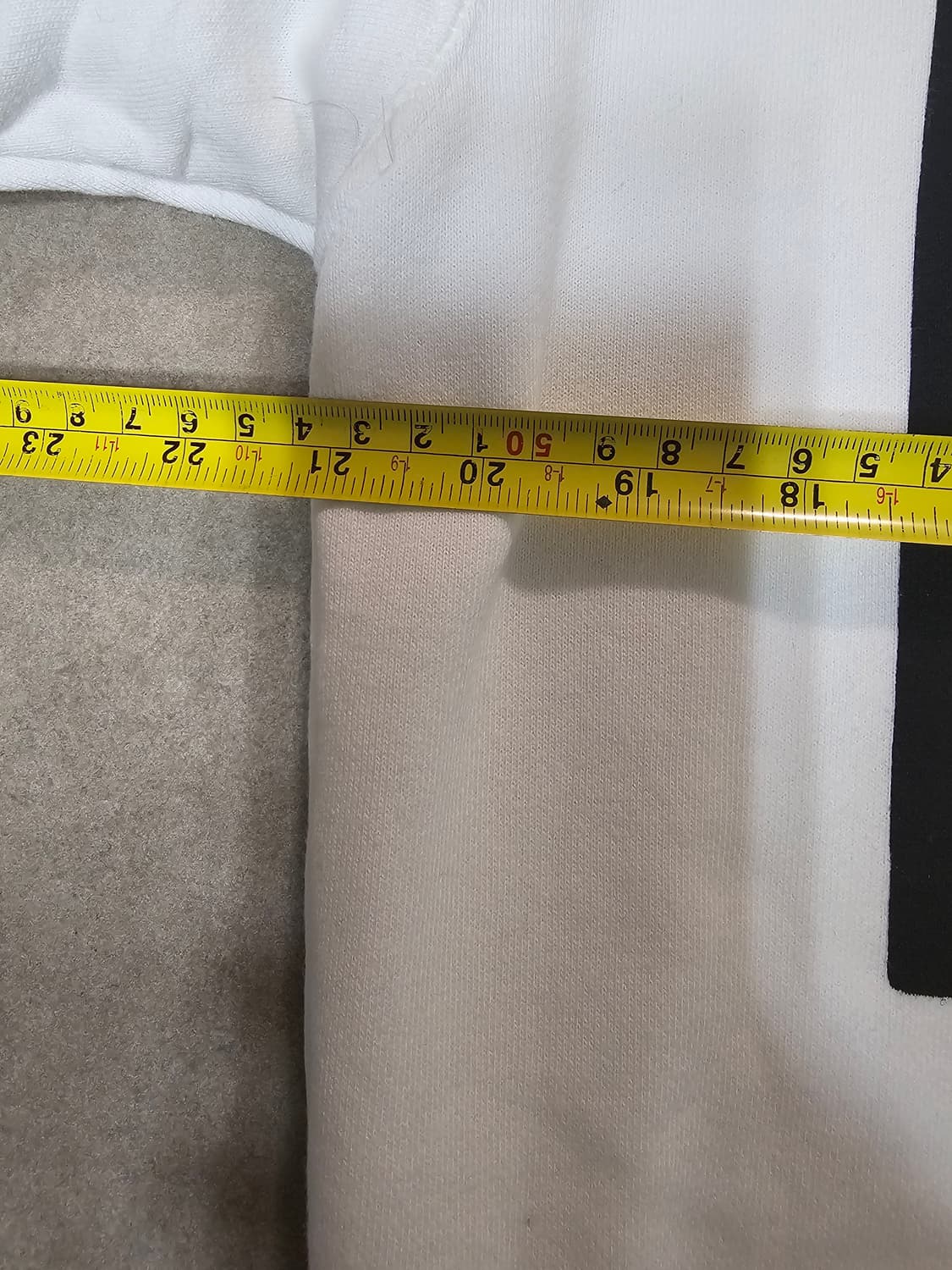 DKNY 화이트 맨투맨 100 상품이미지3