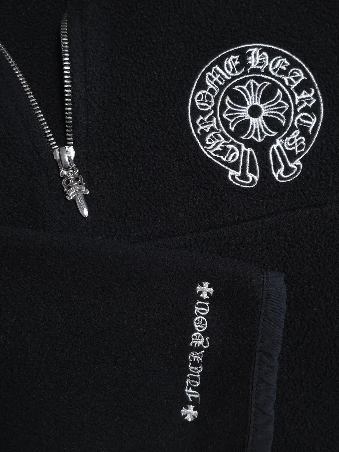 [L] 크롬하츠 홀스슈 반집업 하프집업 후리스 블랙 상품이미지3