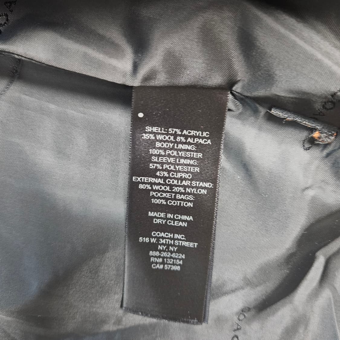 코치 체크 네이비 코트 상품이미지4