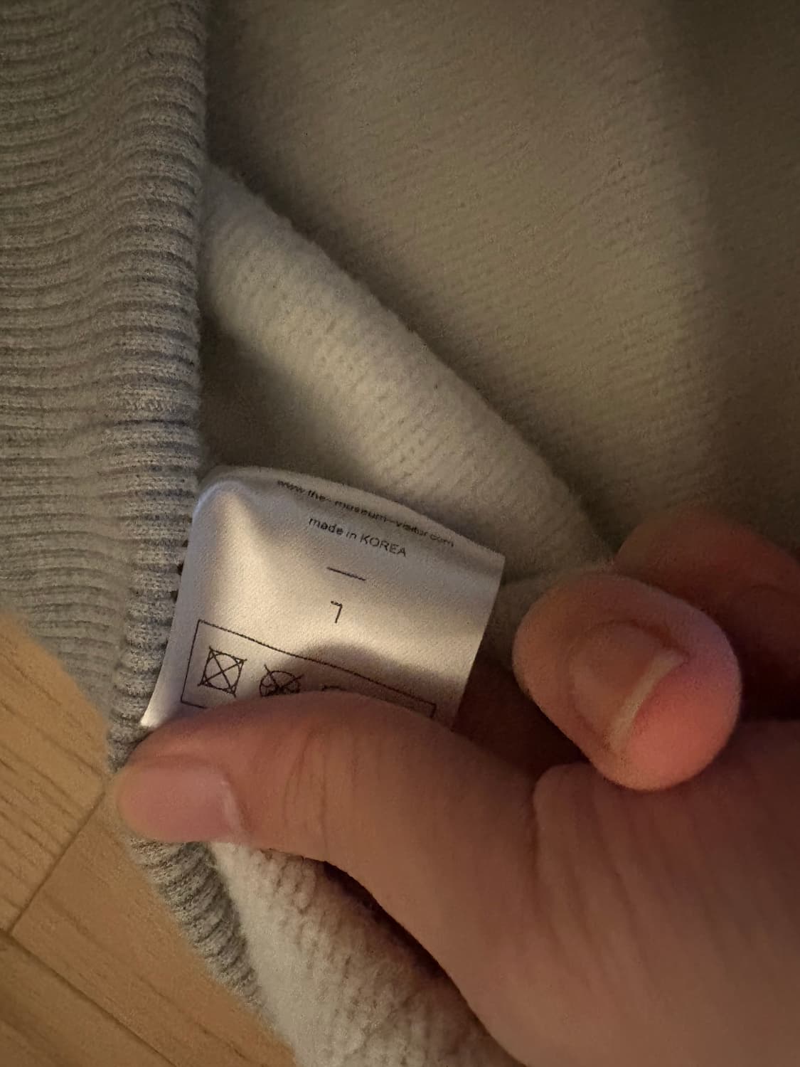 더 뮤지엄 비지터 프린팅 후드 (L) 상품이미지2