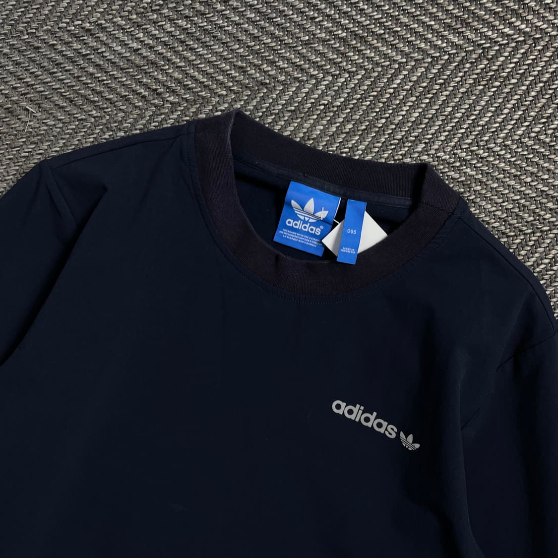 아디다스 아치로고 올드스쿨 트레이닝 웜업o 4576 상품이미지4