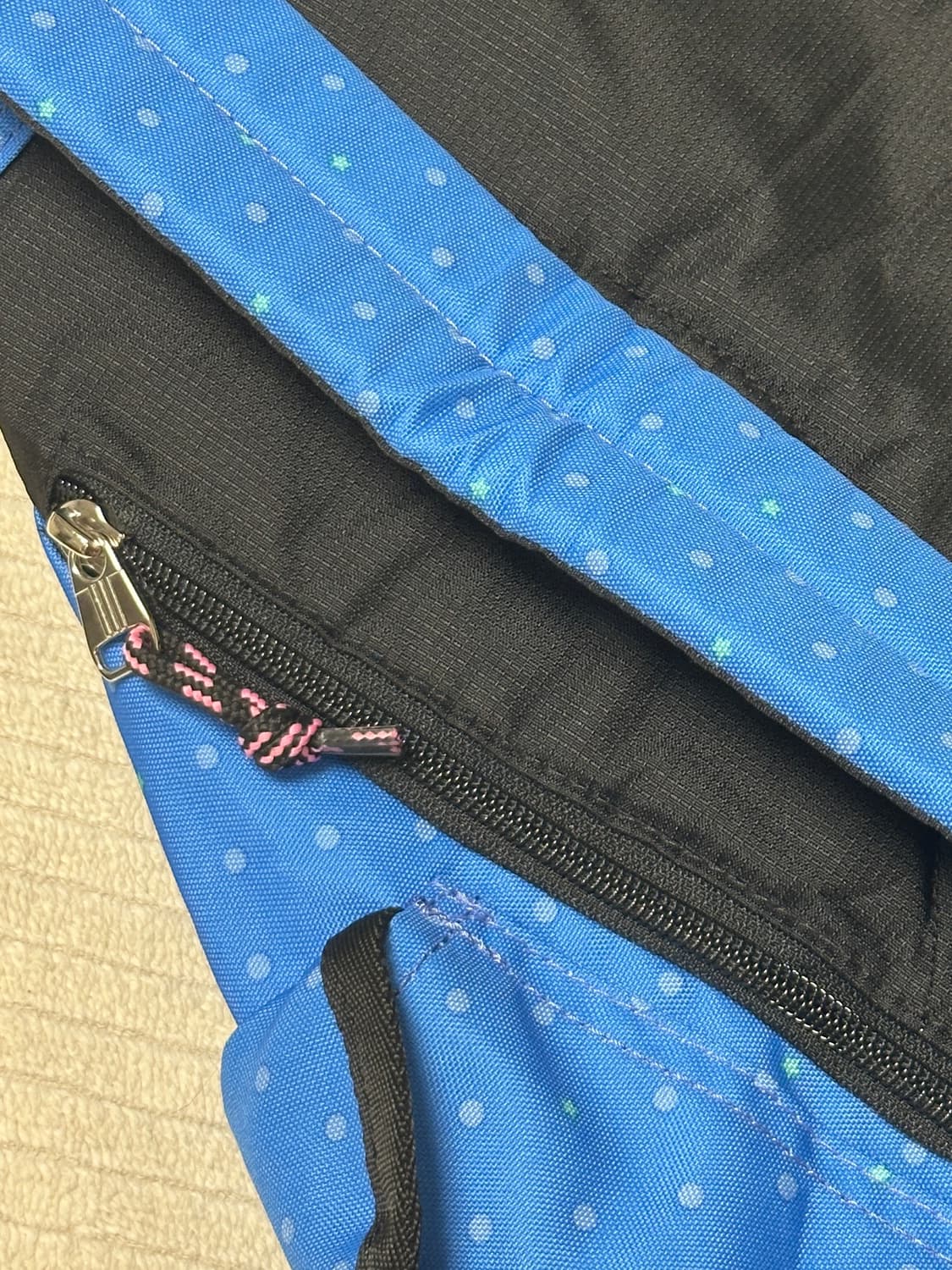 아디다스 도트 별 백팩 상품이미지5