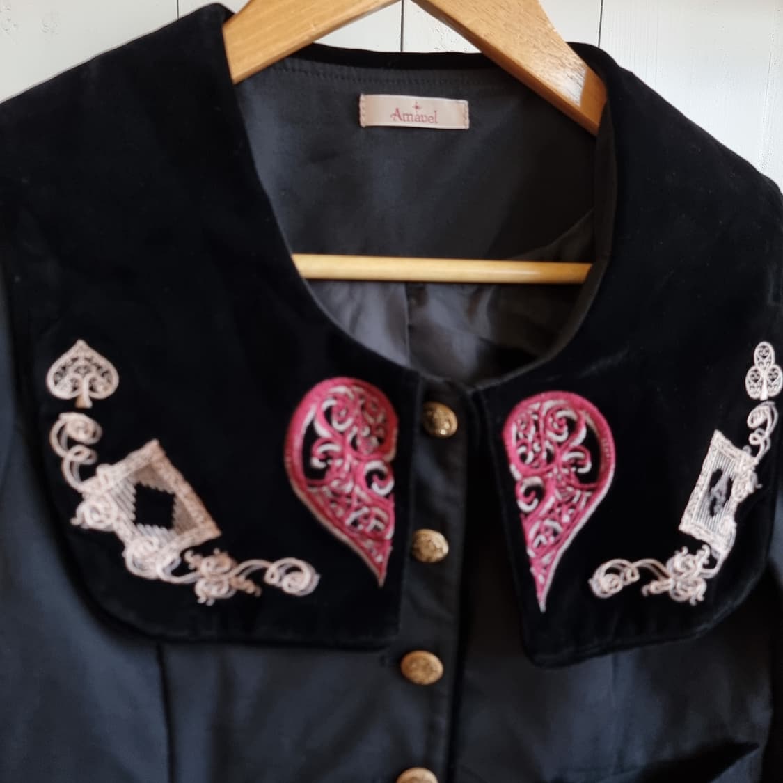 Amawel(아마벨) 트럼프 벨벳 빅카라 자켓 상품이미지2