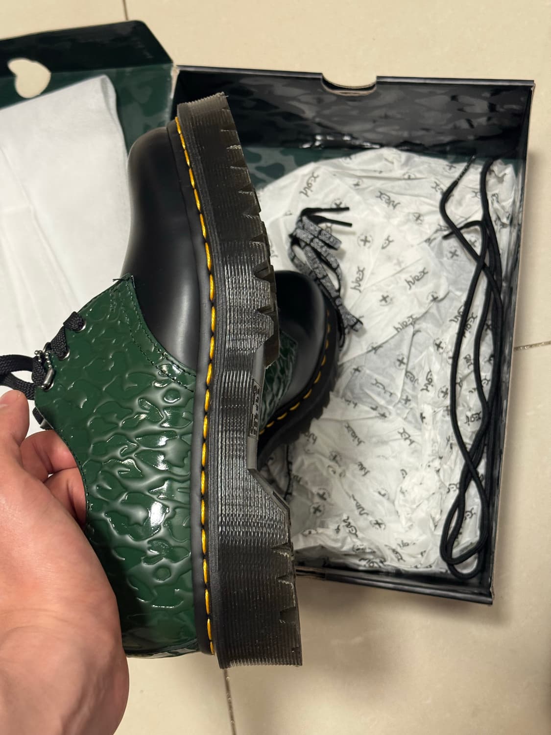 닥터마틴 xgirl 콜라보 245 그린  상품이미지2