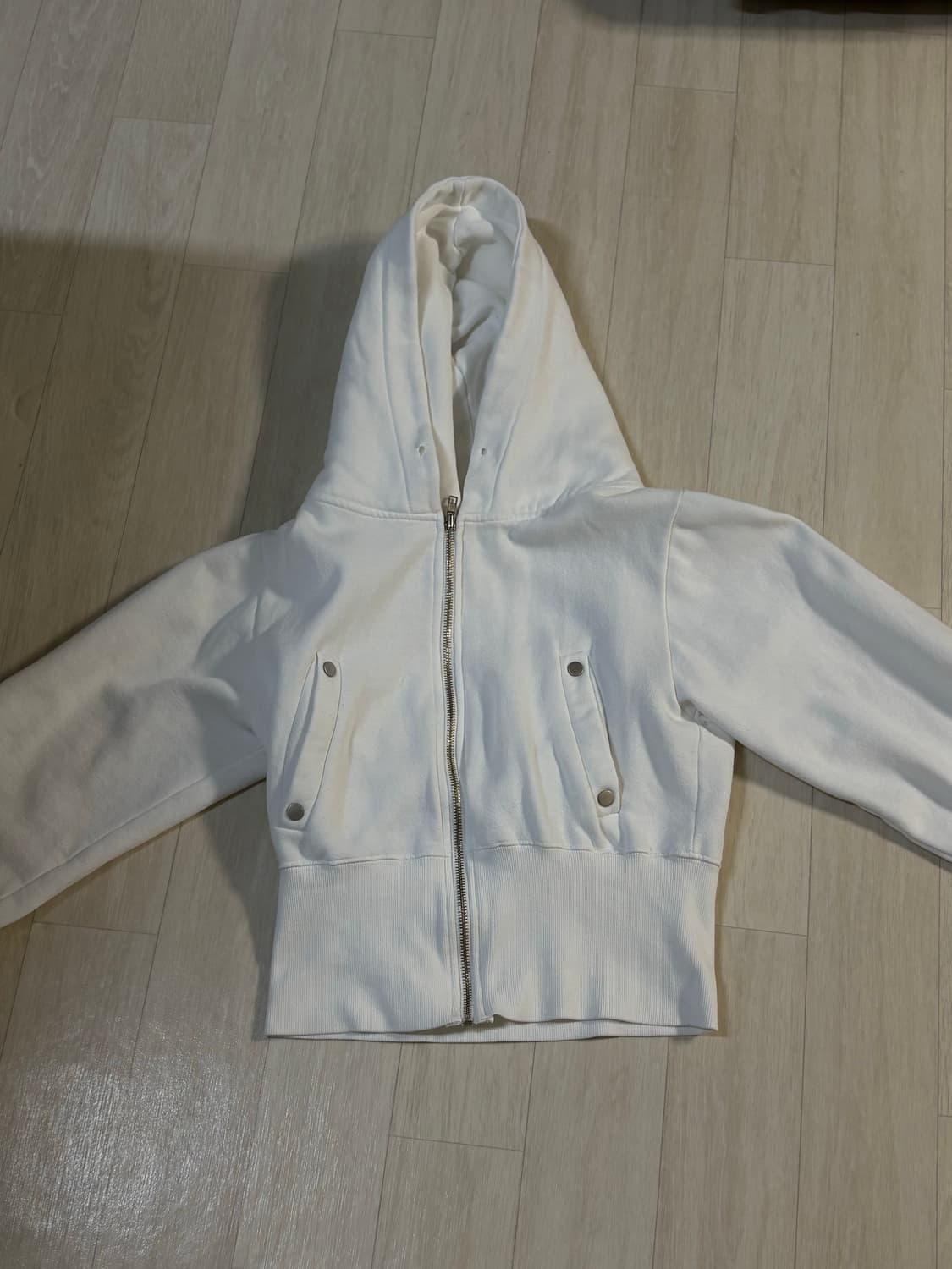 킴즈서울 화이트 후드집업 상품이미지1